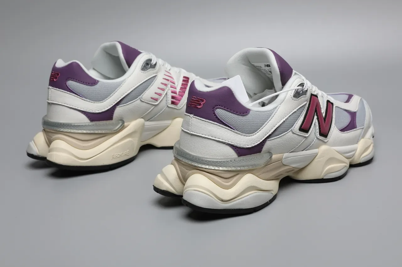 New Balance 9060 Blanc Violet Magenta Chaussures Lifestyle 3