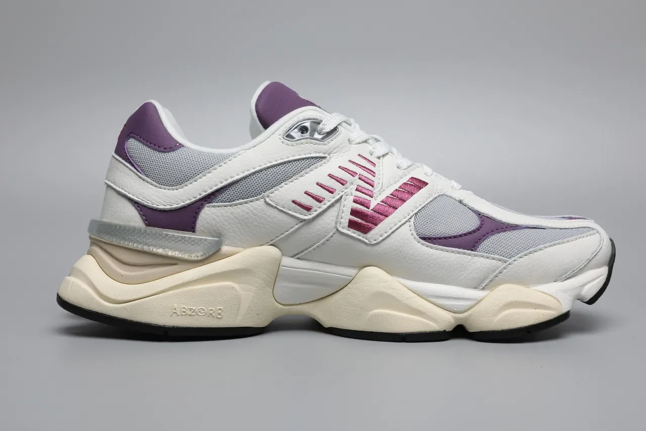 New Balance 9060 Blanc Violet Magenta Chaussures Lifestyle 8