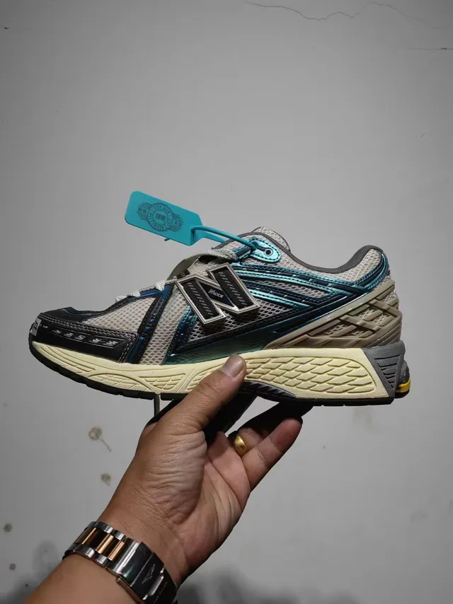 New Balance Beige Bleu Maille et Synthétique Couvertures Supérieures Chaussures de Running 2