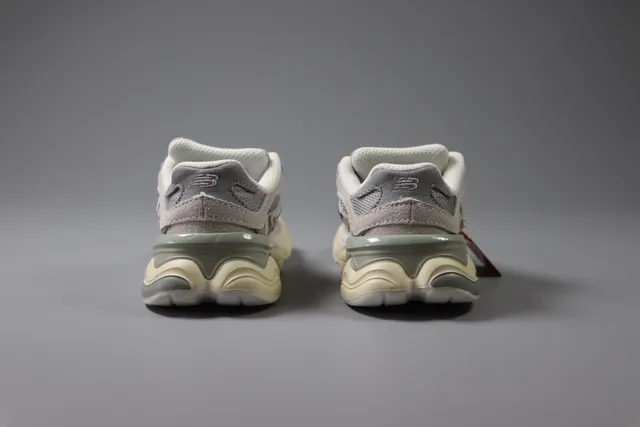 New Balance بيج أزرق ريترو رنر كعب متعدد الطبقات سنيكرز سميكة 10