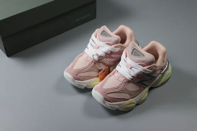 New Balance بيج أزرق ريترو رنر كعب متعدد الطبقات سنيكرز سميكة 18