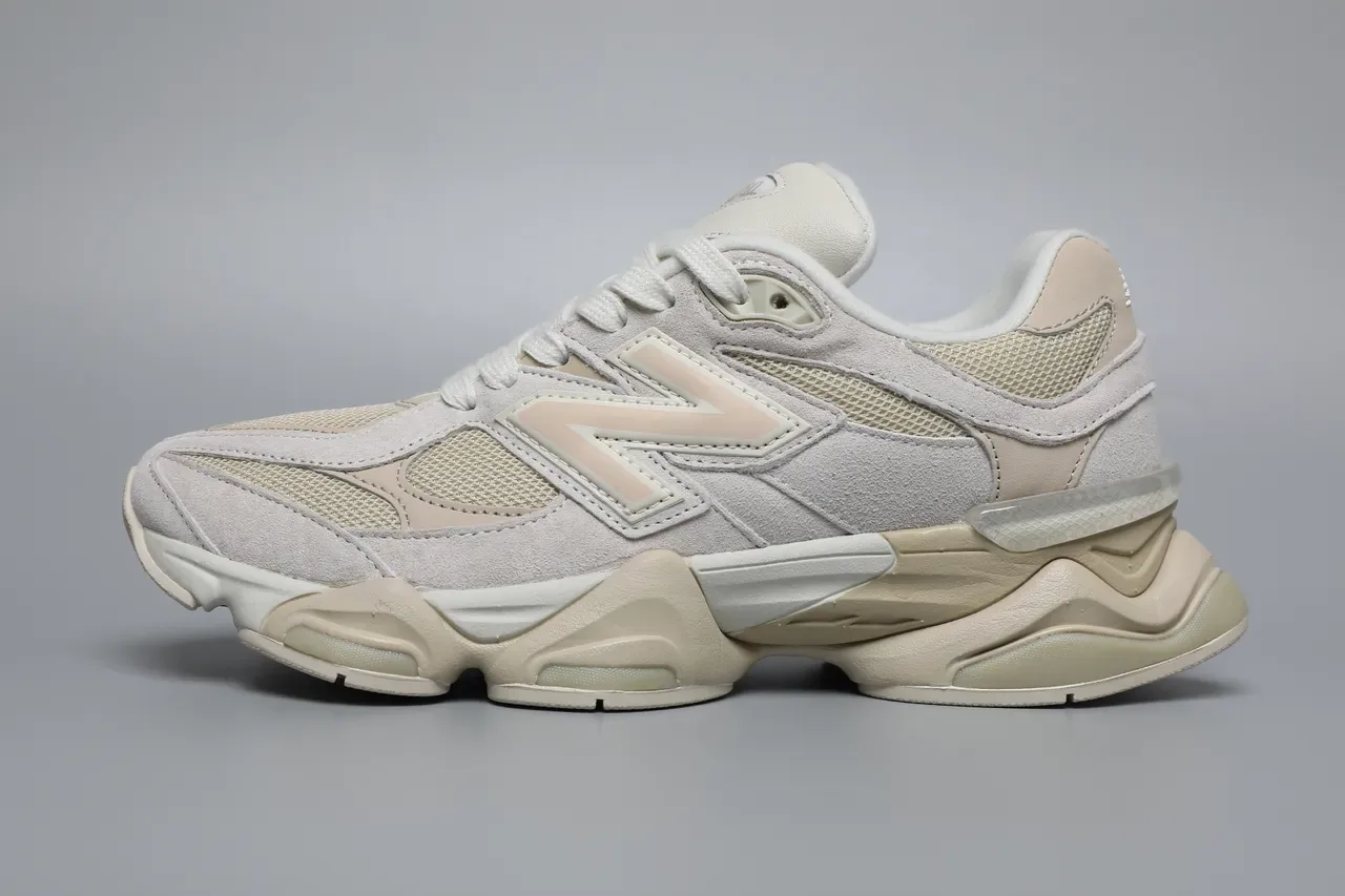 New Balance Bege Branco Tênis Lifestyle Chunky Sculpted Midsole Malha E Suede Superior 9