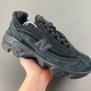 New Balance Negro Suela Esculpida Ante y Malla Parte Superior Zapatillas Gruesas