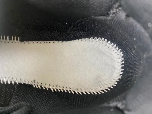 New Balance أسود حذاء مع قاعدة منحوتة جلد ناعم وشبكة الجزء العلوي حذاء رياضي سميك 8