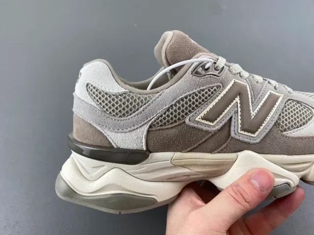 New Balance Chaussures Chunky Marron Beige Suede Mesh Mélangés Sola Médiane 3