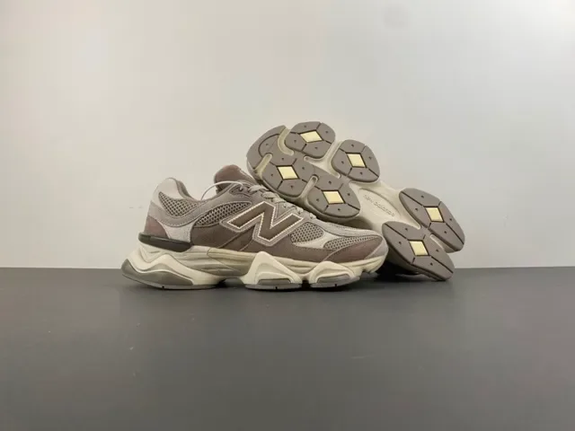 New Balance Chaussures Chunky Marron Beige Suede Mesh Mélangés Sola Médiane 12