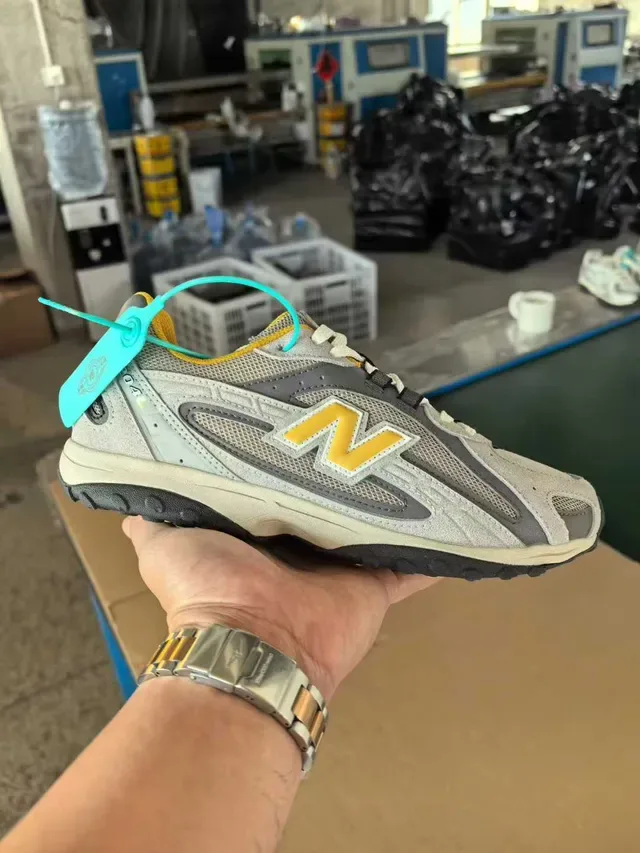 New Balance Gray Yellow Retro Running Silhouette Mesh And Synthetic Overlay Construction Lifestyle Sneakers 6
