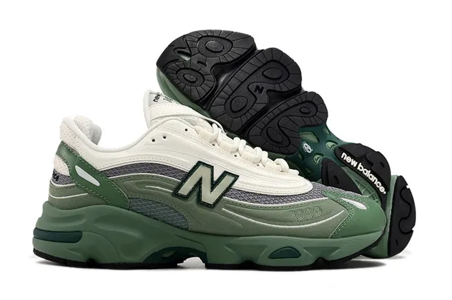 New Balance Vert Beige Mediasuela en couches de malla et superpositions synthétiques Baskets chunky 4