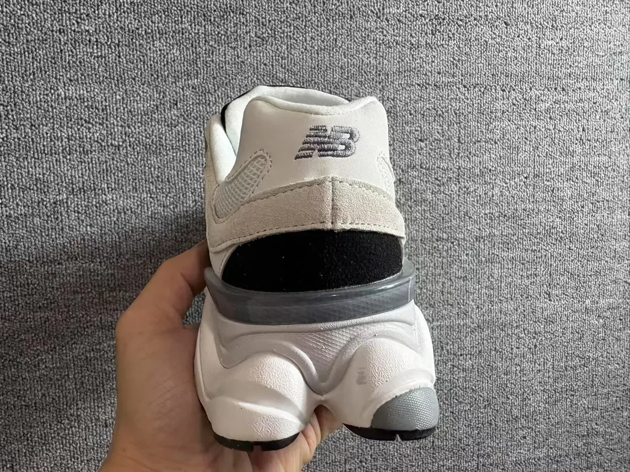 New Balance White Black Midsole Multi-Material Upper Chunky Sneakers 2