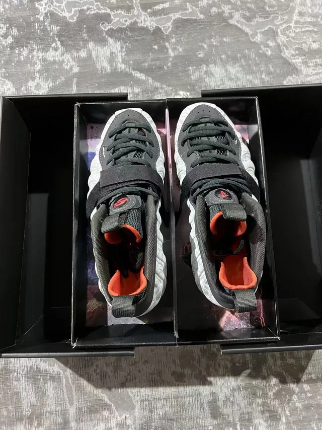Nike Air Foamposite One Crackle White Black Lifestyle Sneakers 9