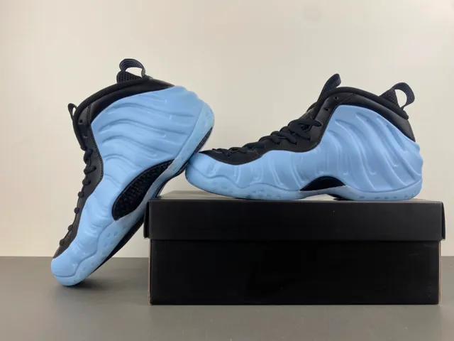Nike Air Foamposite One Chaussures de basketball bleu clair et noir 15