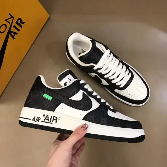 Nike Air Force 1 Monogram Print Black White Green Lifestyle Sneakers 7