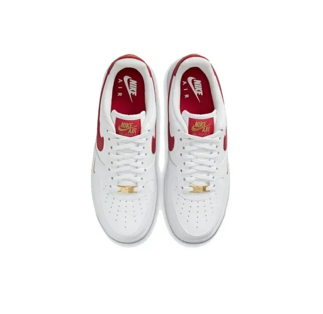 Nike Air Force 1 Blanc Rouge Or baskets lifestyle 4