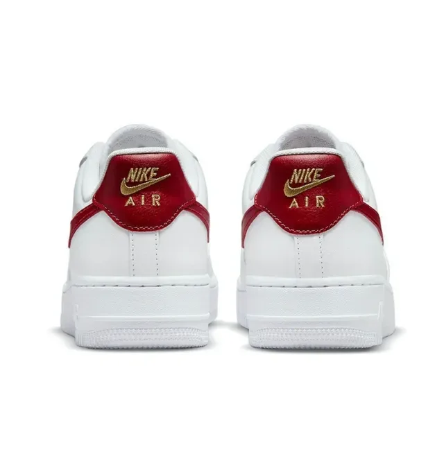 Nike Air Force 1 Blanc Rouge Or baskets lifestyle 5
