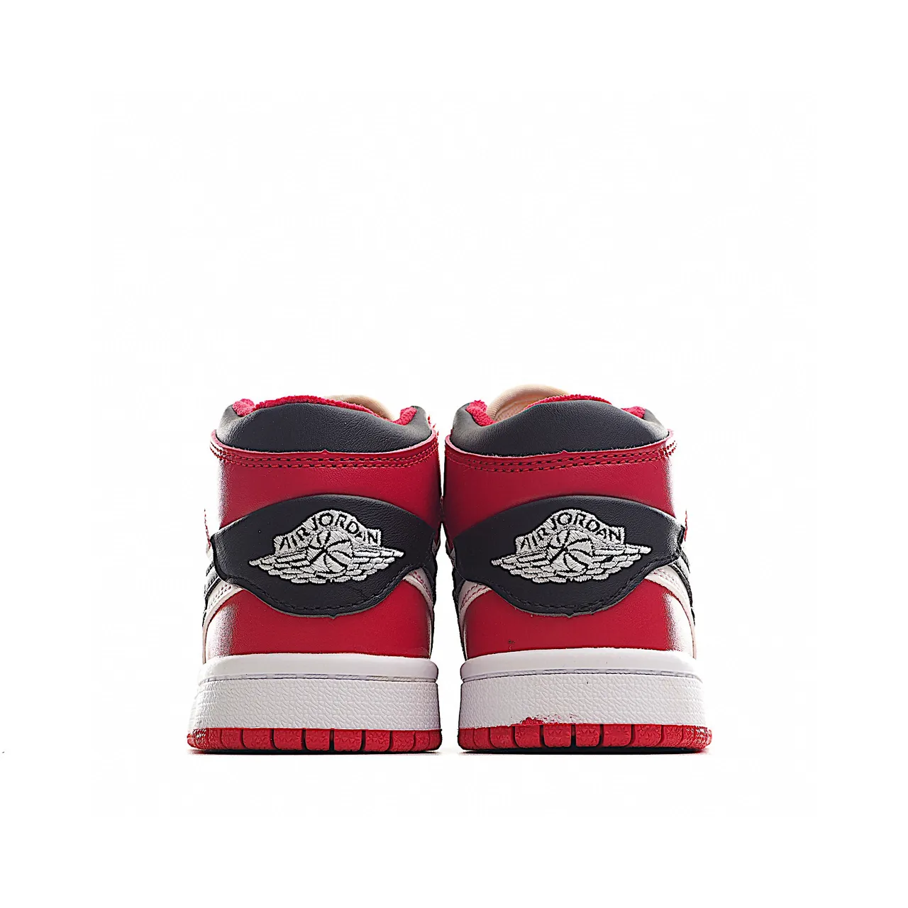 Nike Air Jordan 1 High Black and White Basketball Shoes 23