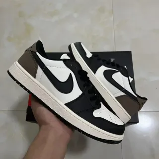 Nike Air Jordan 1 Low কালো সাদা বাদামি লাইফস্টাইল স্নিকার্স