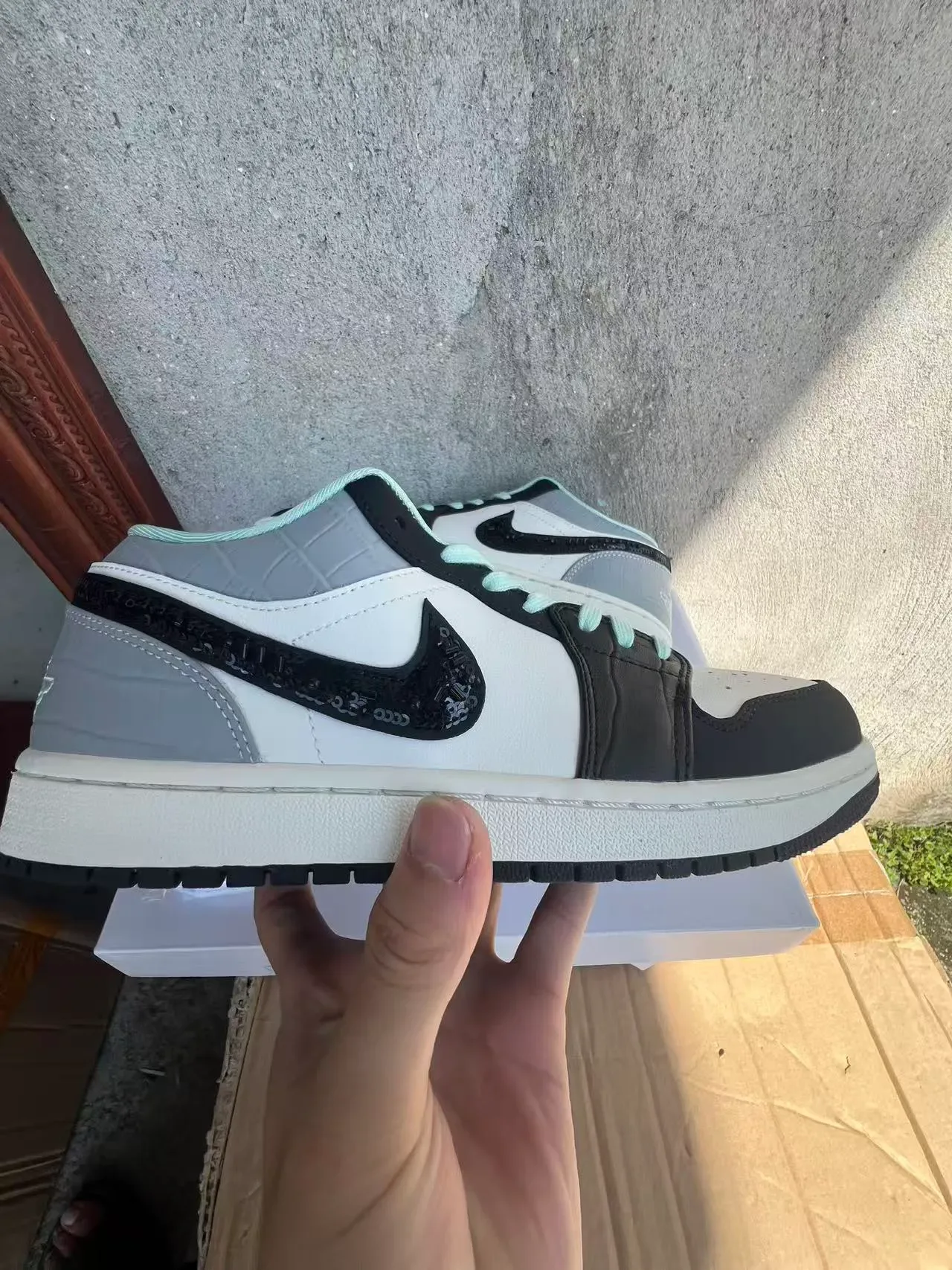 Nike Air Jordan 1 White Gray Black Mint Green Lifestyle Sneakers 7