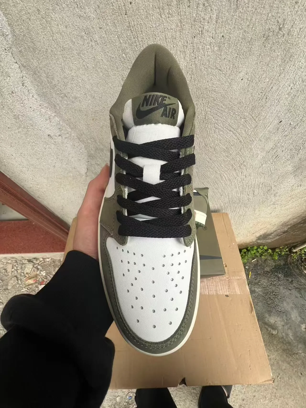 Nike Air Jordan 1 White Olive Green Black Lifestyle Sneakers 3