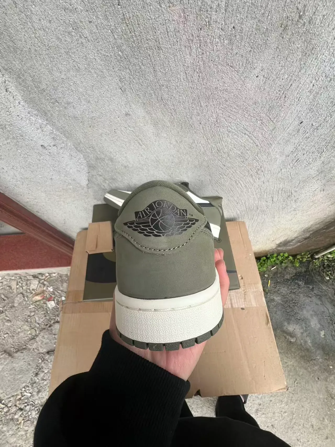 Nike Air Jordan 1 White Olive Green Black Lifestyle Sneakers 8