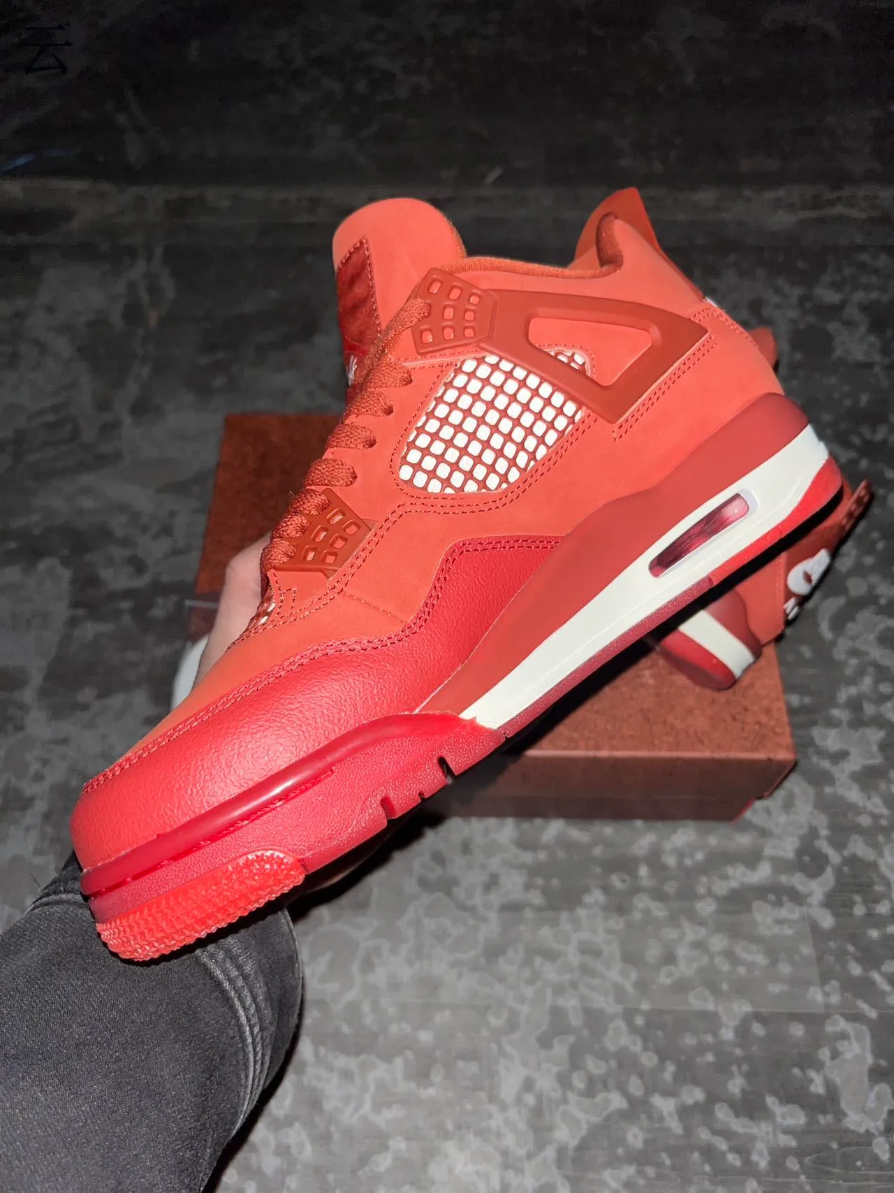 Nike Air Jordan 4 Tênis de Basquete Monocromáticos Vermelhos 7