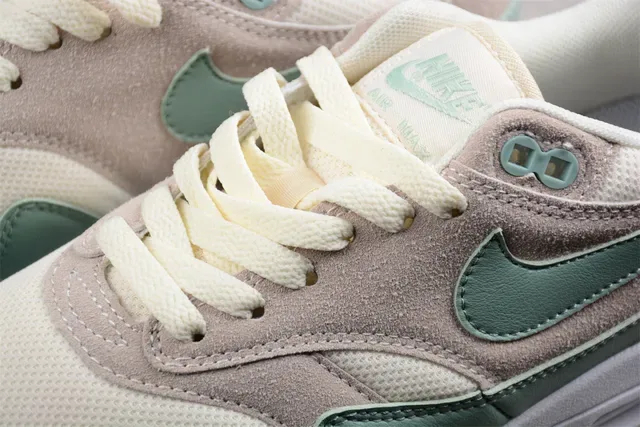 Sneakers Lifestyle Nike Air Max 1 Beige et Vert Menthe 15