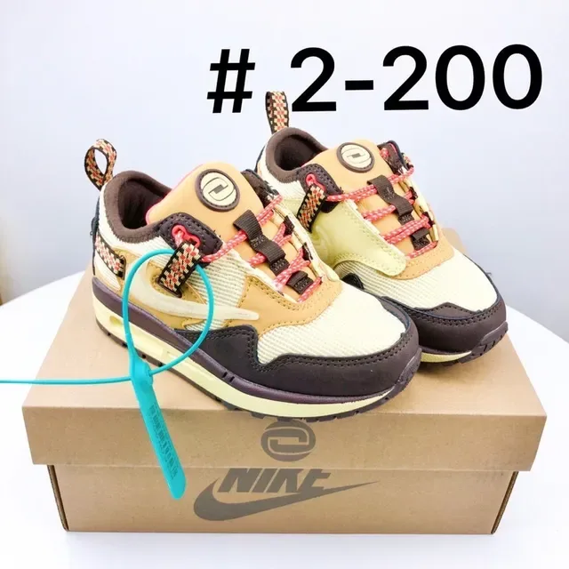 Nike Air Max 1 Light Gray and Teal Lifestyle Sneakers 7