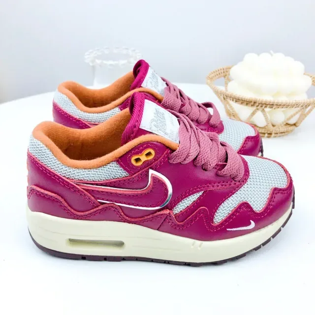 Nike Air Max 1 Light Gray and Teal Lifestyle Sneakers 14