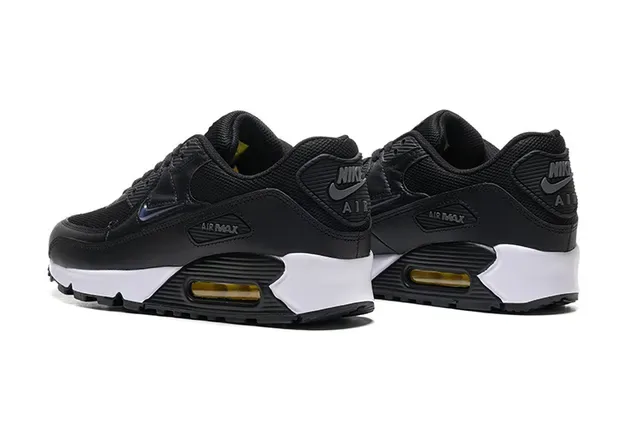 Nike Air Max 90 White Gray Lifestyle Sneakers 3