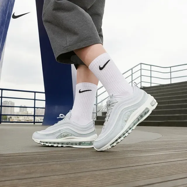 Nike Air Max 97 Pale Ice Blue Chaussures lifestyle 4