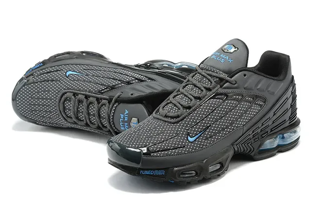 Nike Air Max Plus Tuned Black Blue Lifestyle Sneakers 3