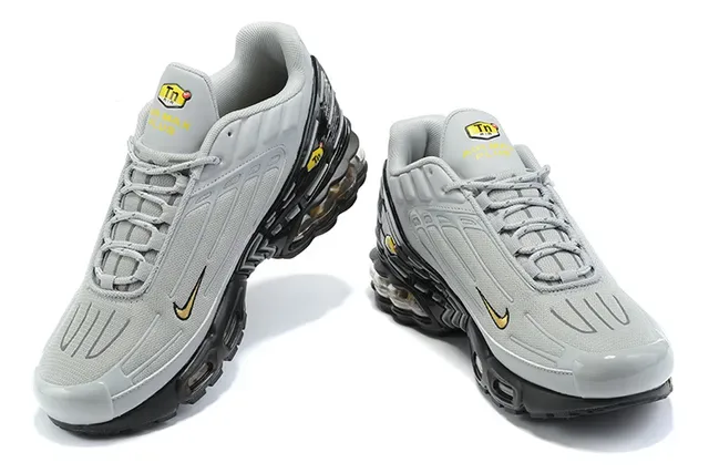 Nike Air Max Plus Tuned Black Blue Lifestyle Sneakers 23
