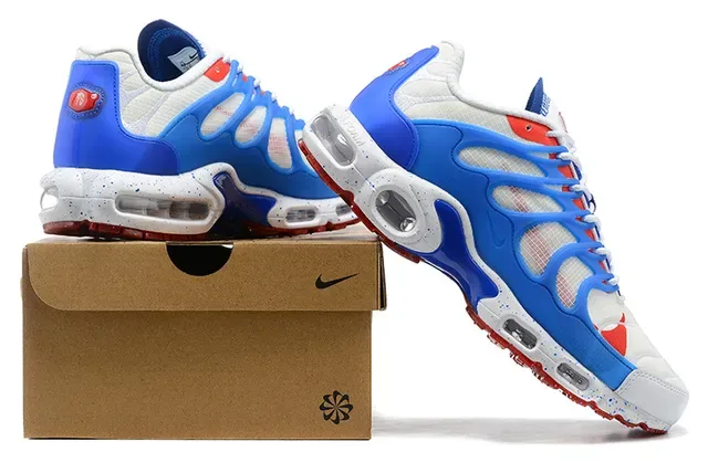 Nike Air Max Plus White Blue Red Lifestyle Sneakers 6