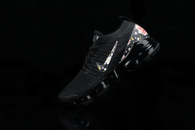 Nike Air VaporMax Floral Print Lifestyle Sneakers 5
