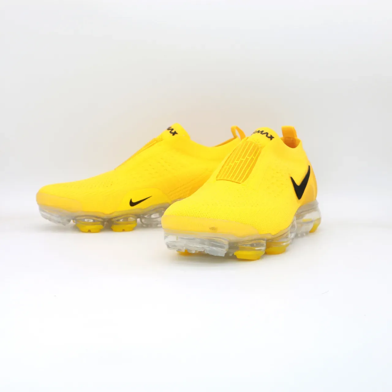 Baskets Lifestyle Nike Air VaporMax Flyknit Jaunes Slip-On 4