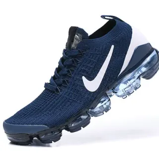 Nike Air VaporMax 海军蓝和白色跑鞋
