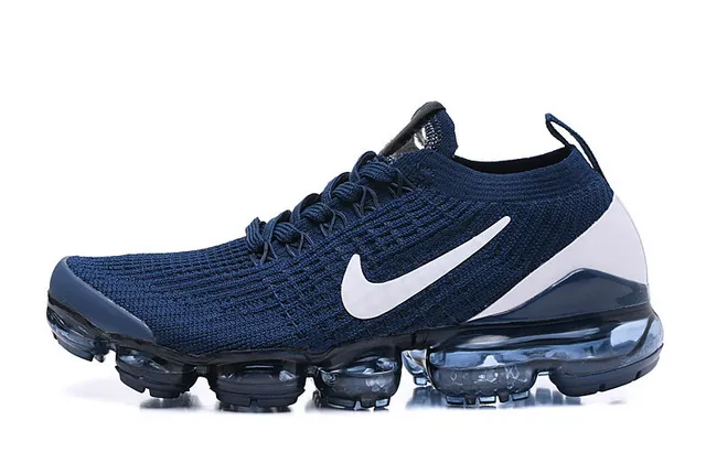 Nike Air VaporMax Chaussures de course bleu marine et blanc 8