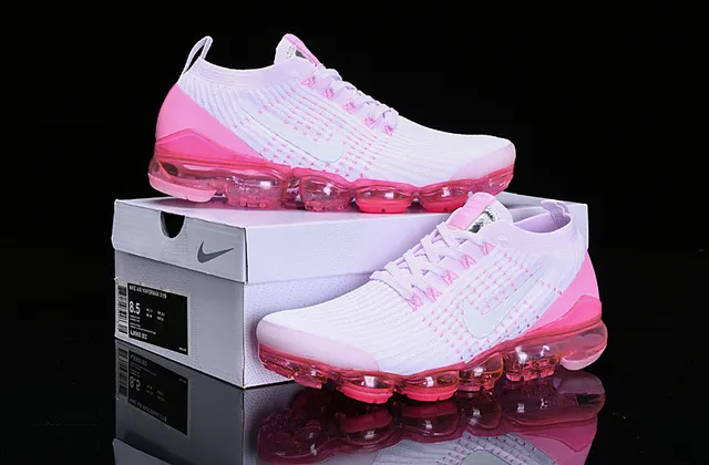 Nike Air VaporMax Chaussures de course roses et lavande 9