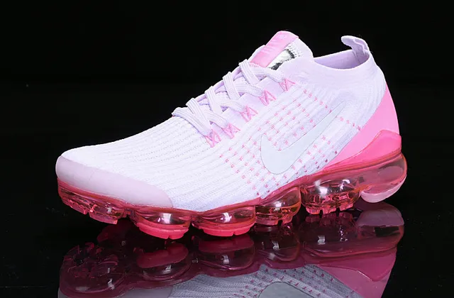 Nike Air VaporMax Chaussures de course roses et lavande 16