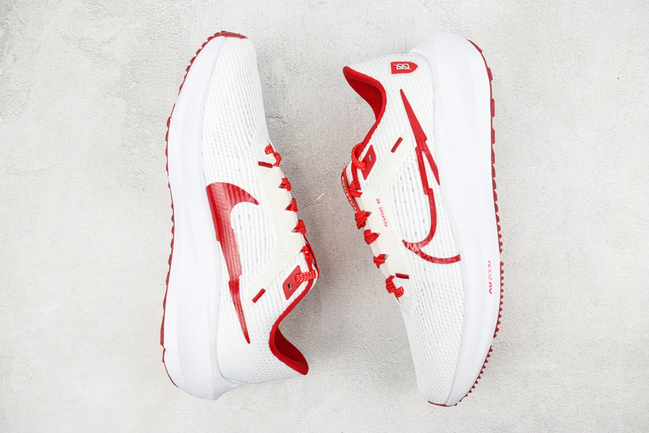 Nike Air Zoom Pegasus 40 Blanc et Rouge Chaussures de Running 2