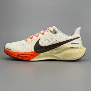 Nike Air Zoom Pegasus Beige Naranja Malla Ingenieril Superior Unidad Del Antepié Zapatillas de correr