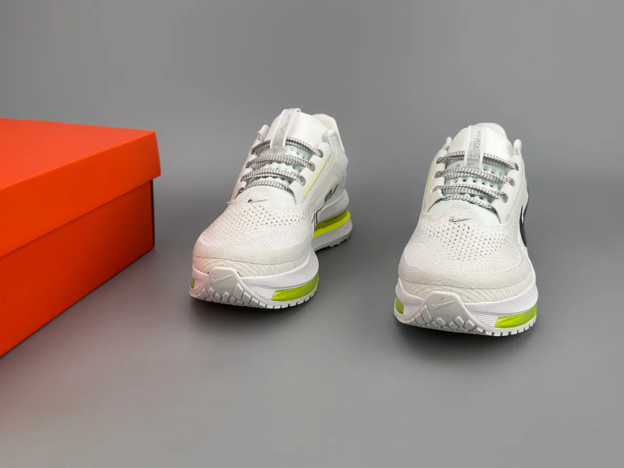 Nike Air Zoom Pegasus White Yellow Engineered Mesh Upper Full-Length Visible Unit Running Shoes 3