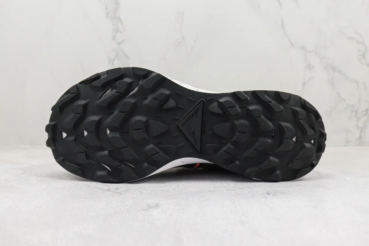 Chaussures de course Nike avec upper en mesh de couleur Army Green Orange avec imperméabilisation GORE-TEX 8