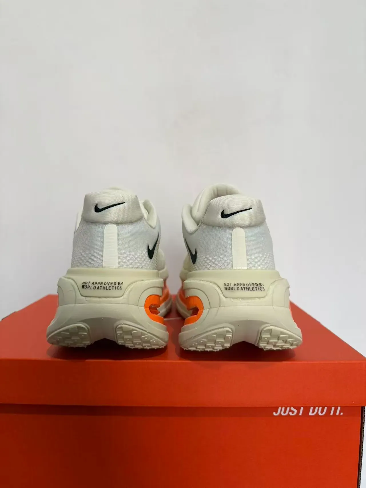 Nike Beige Orange Visible Air Zoom Unit Engineered Mesh Upper Lifestyle Sneakers 4