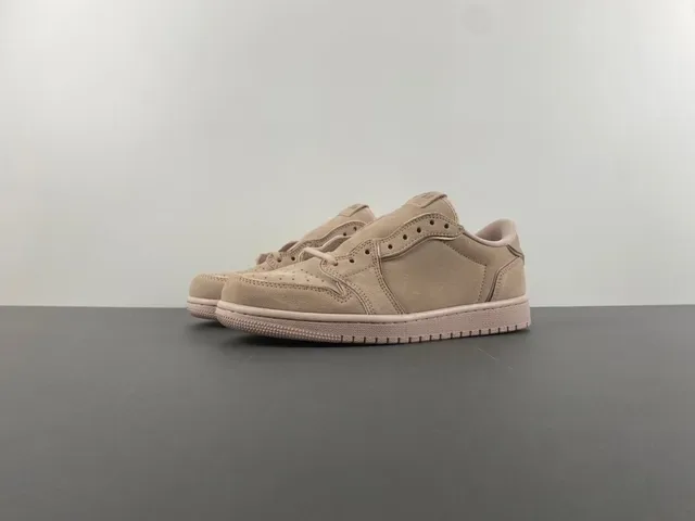 Nike Beige Pink Laceless Slip-On Suede Upper Lifestyle Sneakers 10