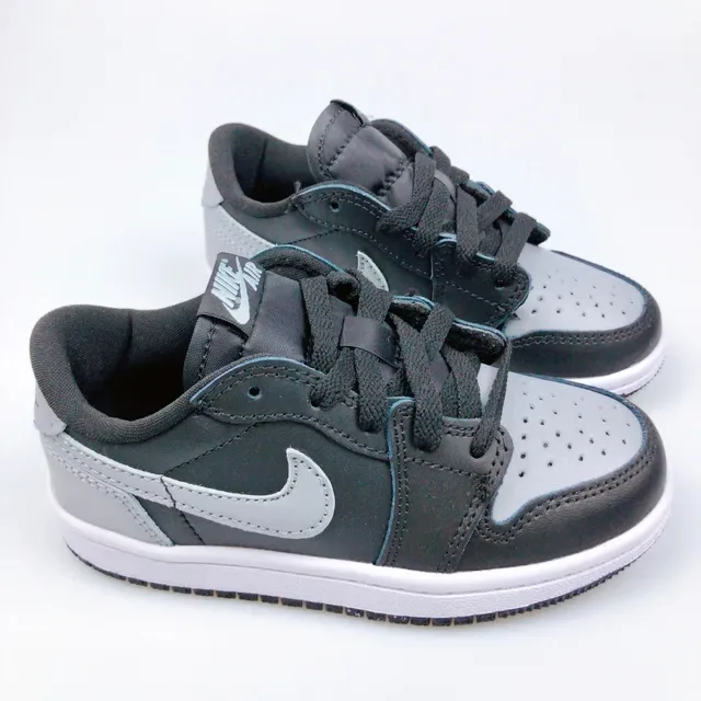 Nike Black Beige Low-Top Padded Collar Lifestyle Sneakers 21