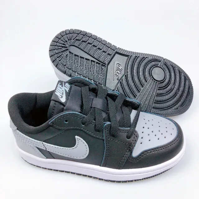 Nike Black Beige Low-Top Padded Collar Lifestyle Sneakers 23