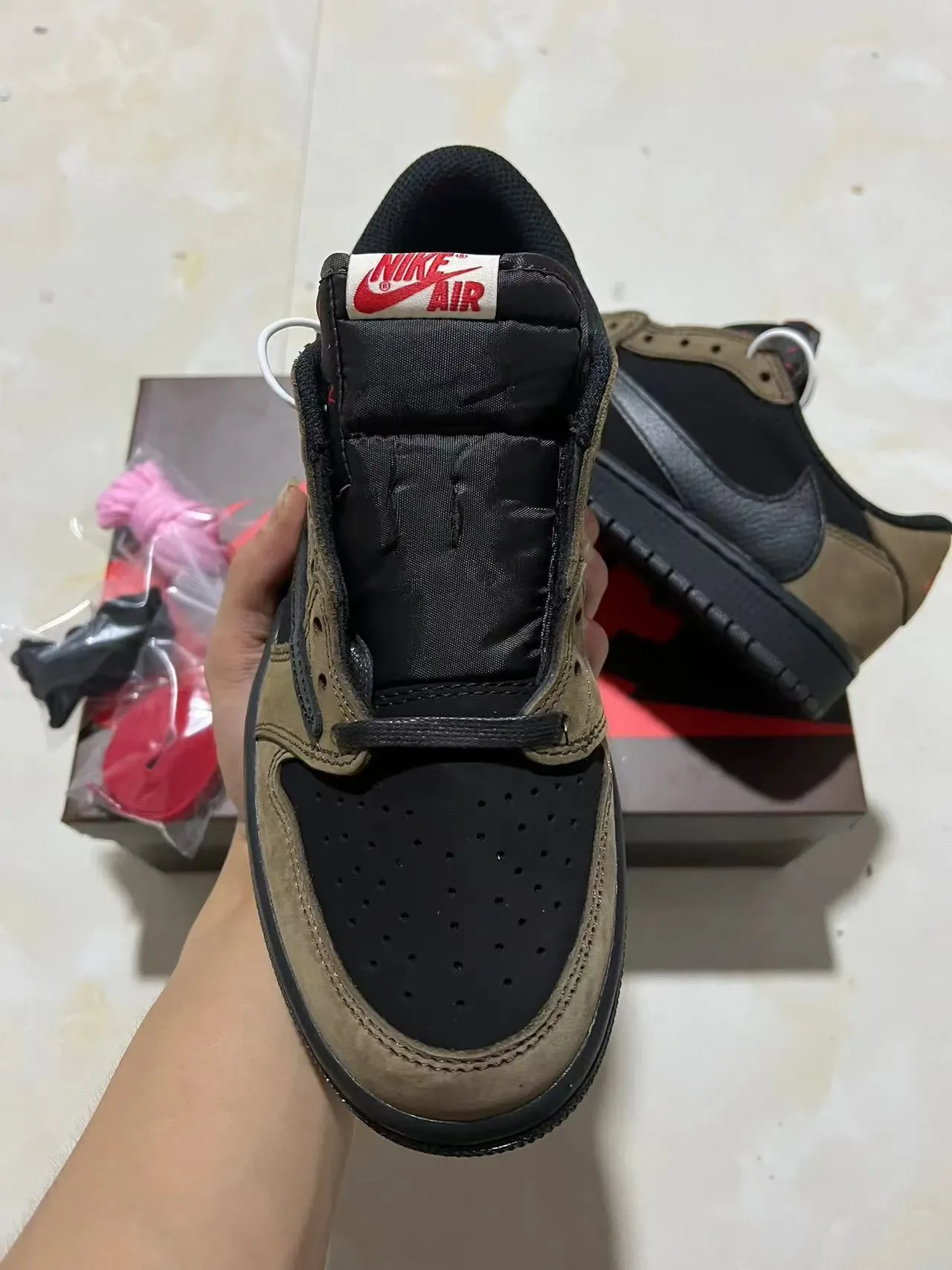 Nike Black Brown Low-Top Suede And Leather Panelled Lifestyle Sneakers 3