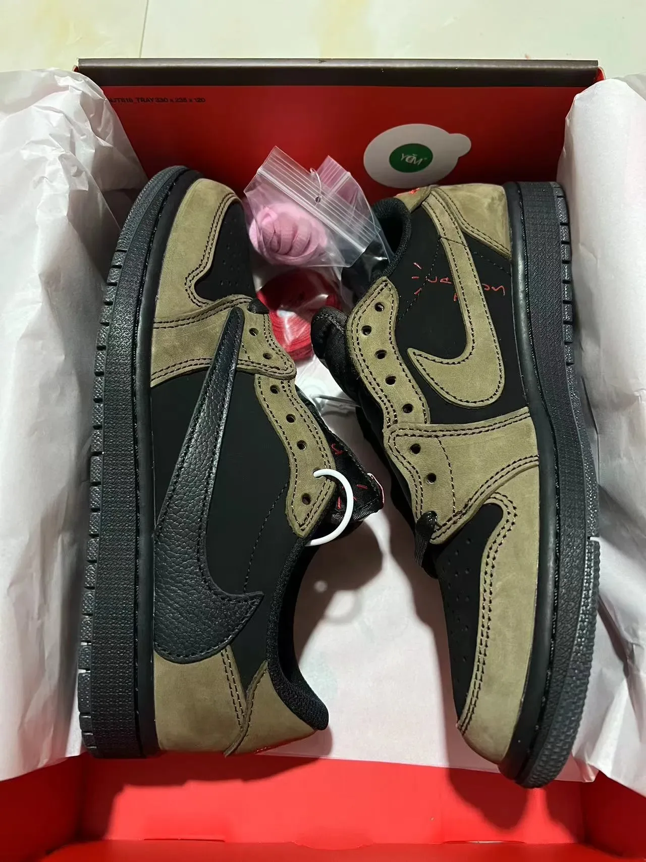 Nike Black Brown Low-Top Suede And Leather Panelled Lifestyle Sneakers 9