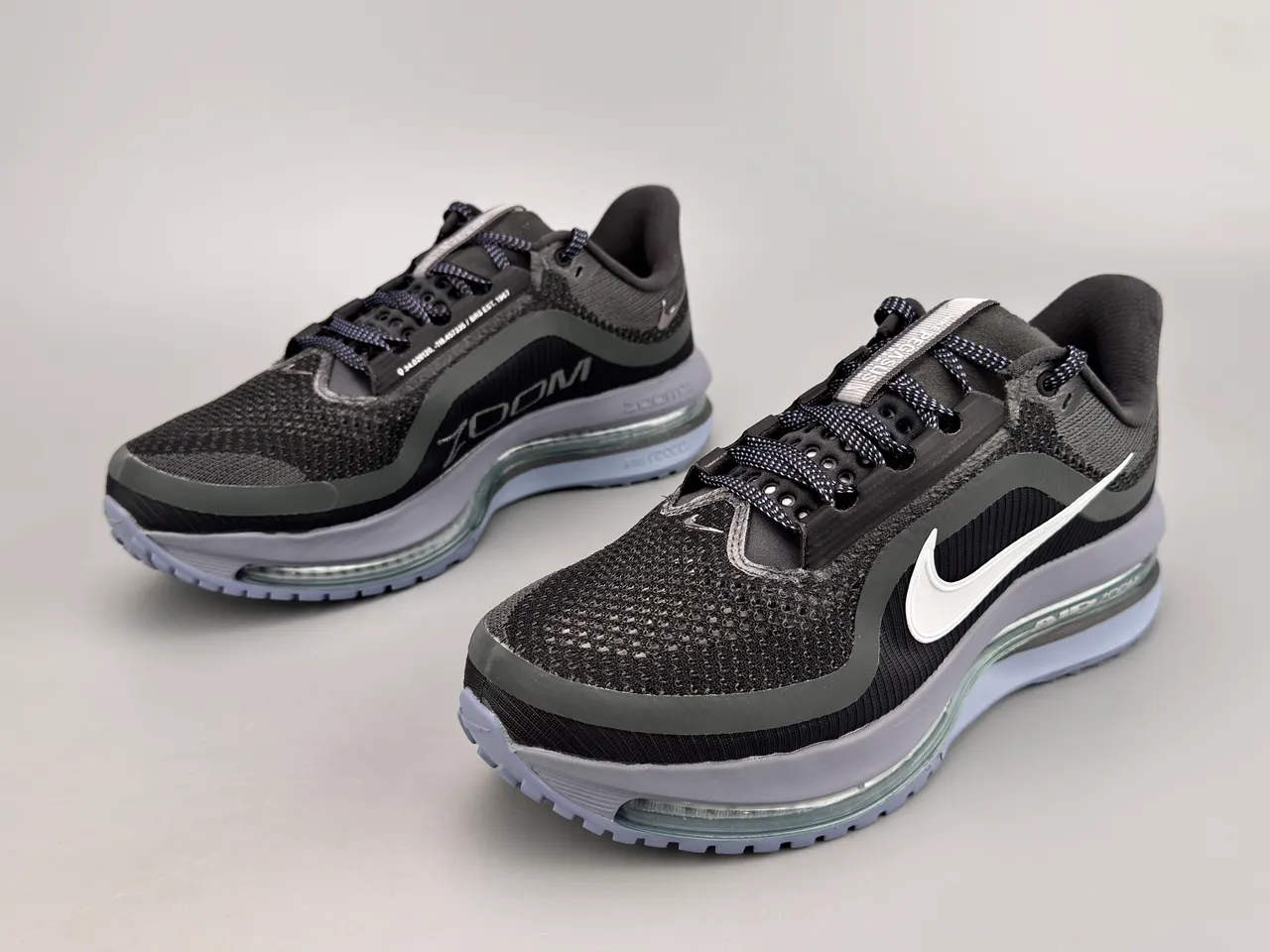 Nike Black Gray Knit Upper Air Zoom Visible Unit Running Shoes 5