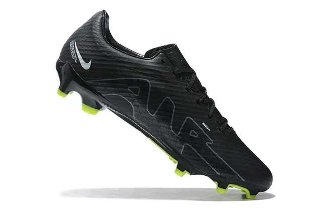 Nike Preto Verde Fibra de Carbono Superior Textura Silhueta Baixa Corte Sola Firme Sapatos de Futebol 3